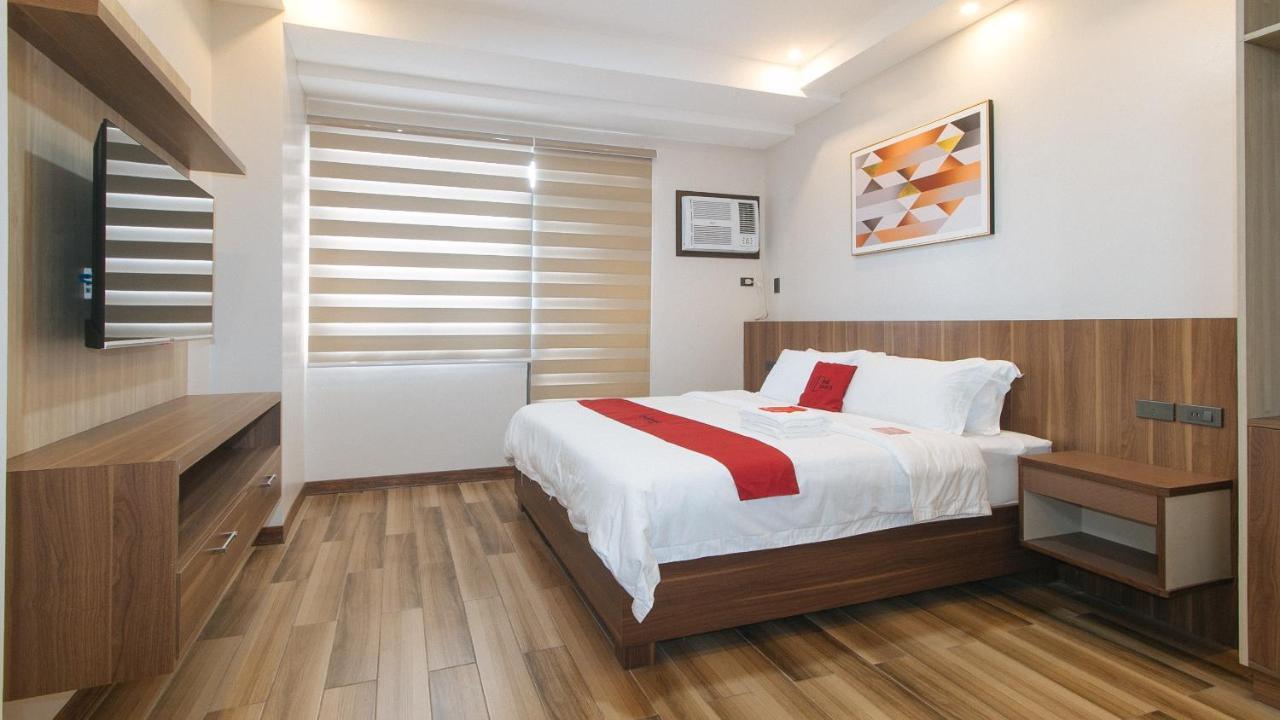 Reddoorz Plus @ Bez Tower And Residences San Juan San Juan  外观 照片