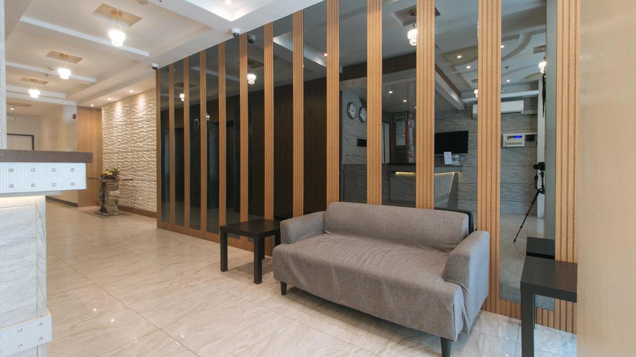 Reddoorz Plus @ Bez Tower And Residences San Juan San Juan  外观 照片